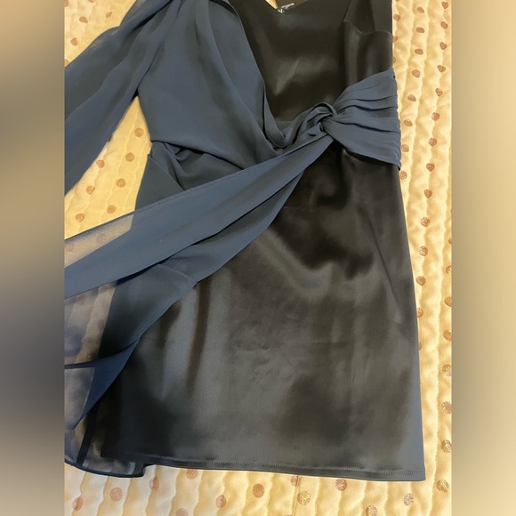 Brand new: Marciano one shoulder cocktail dress sz S - Picture 2 of 8